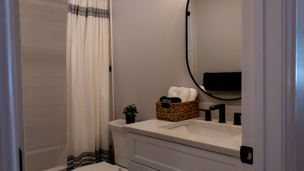 Photo of Bathroom in Saunderstown