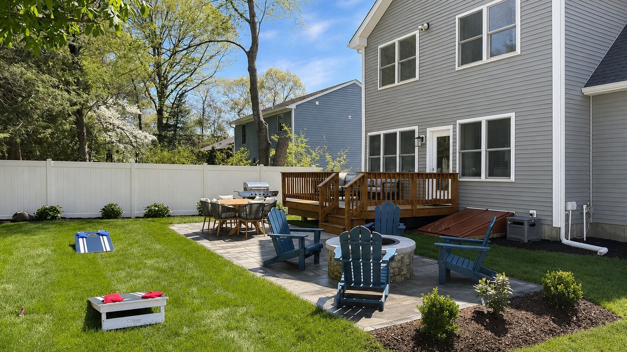 Photo of Patio Balcony in Saunderstown