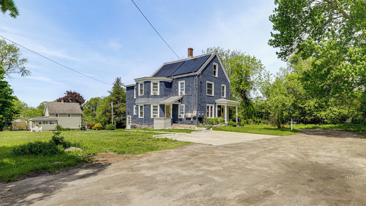 Photo of Outdoor in New London