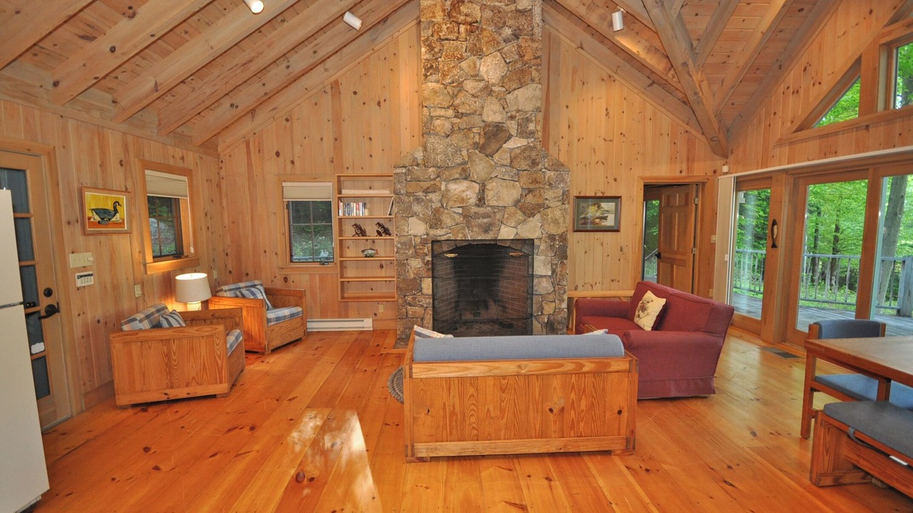 Photo of Livingroom in Holderness