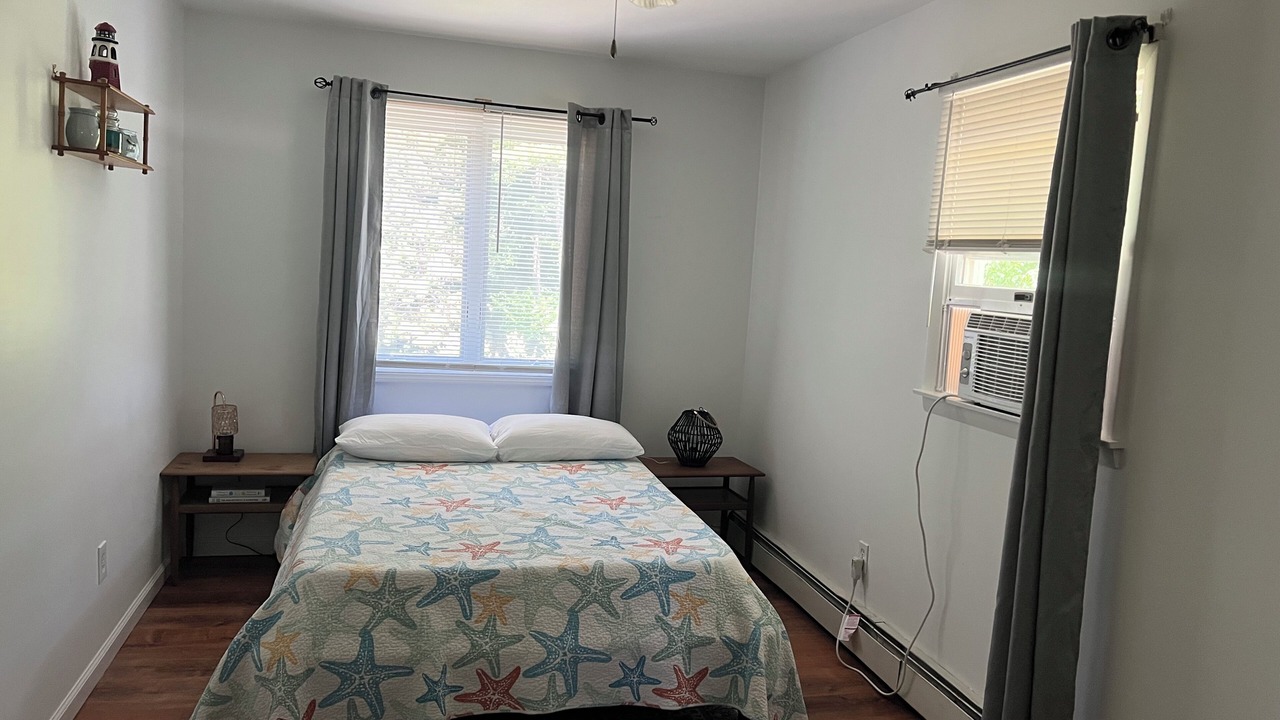 Photo of Bedroom in Commack
