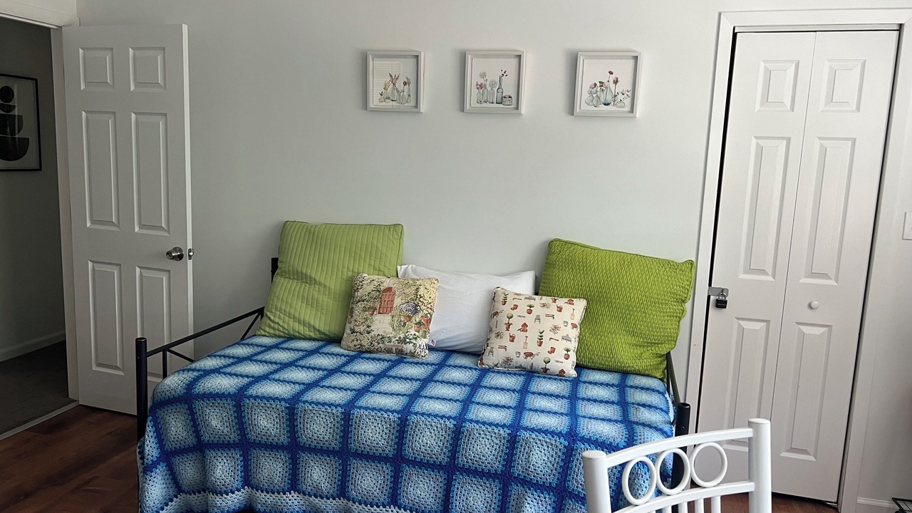 Photo of Bedroom in Commack
