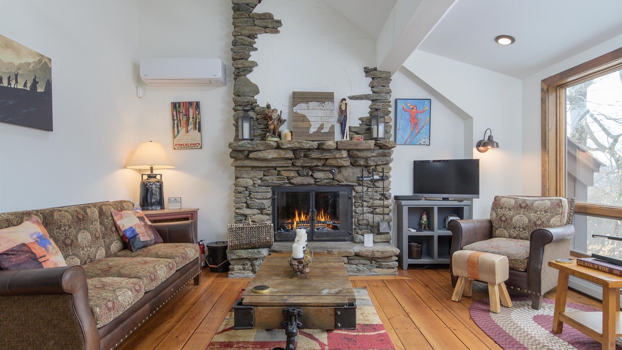Photo of Livingroom in Plymouth