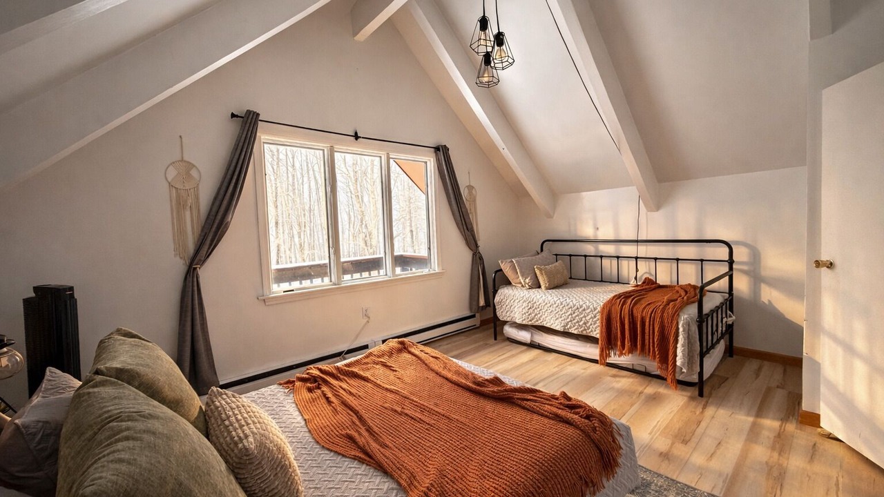 Photo of Bedroom in West Dover