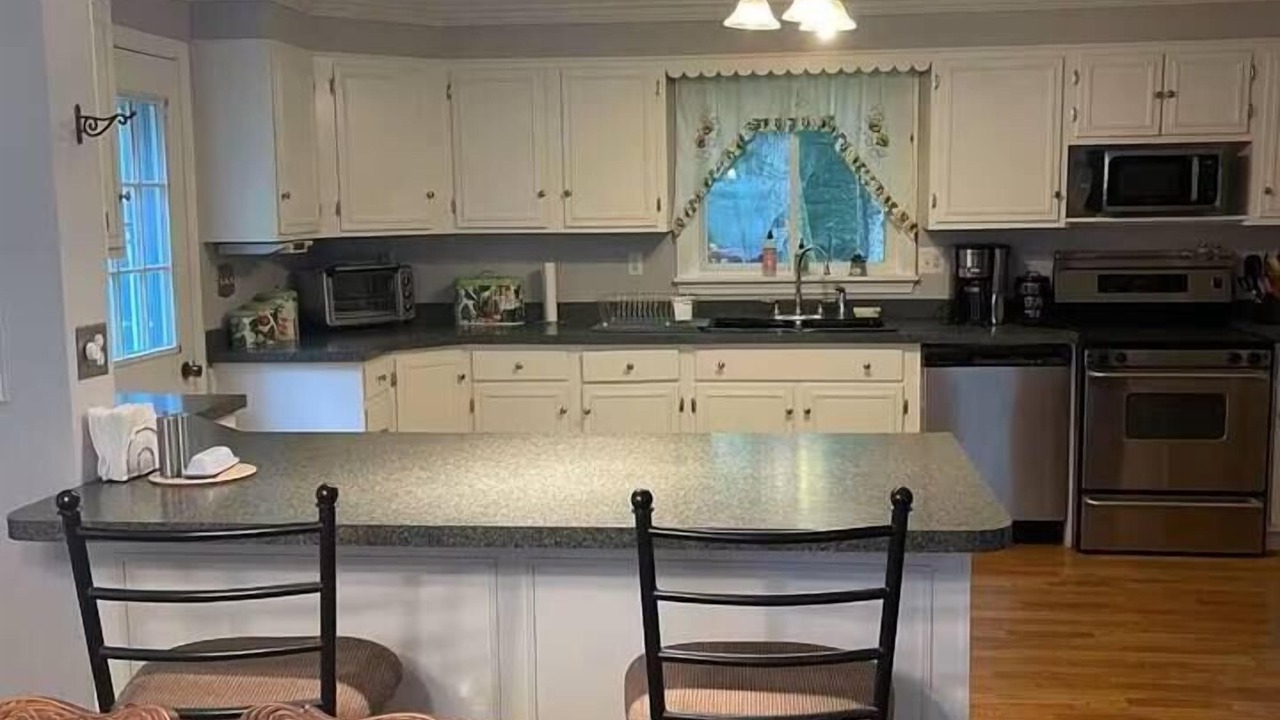 Photo of Kitchen in Lamoine