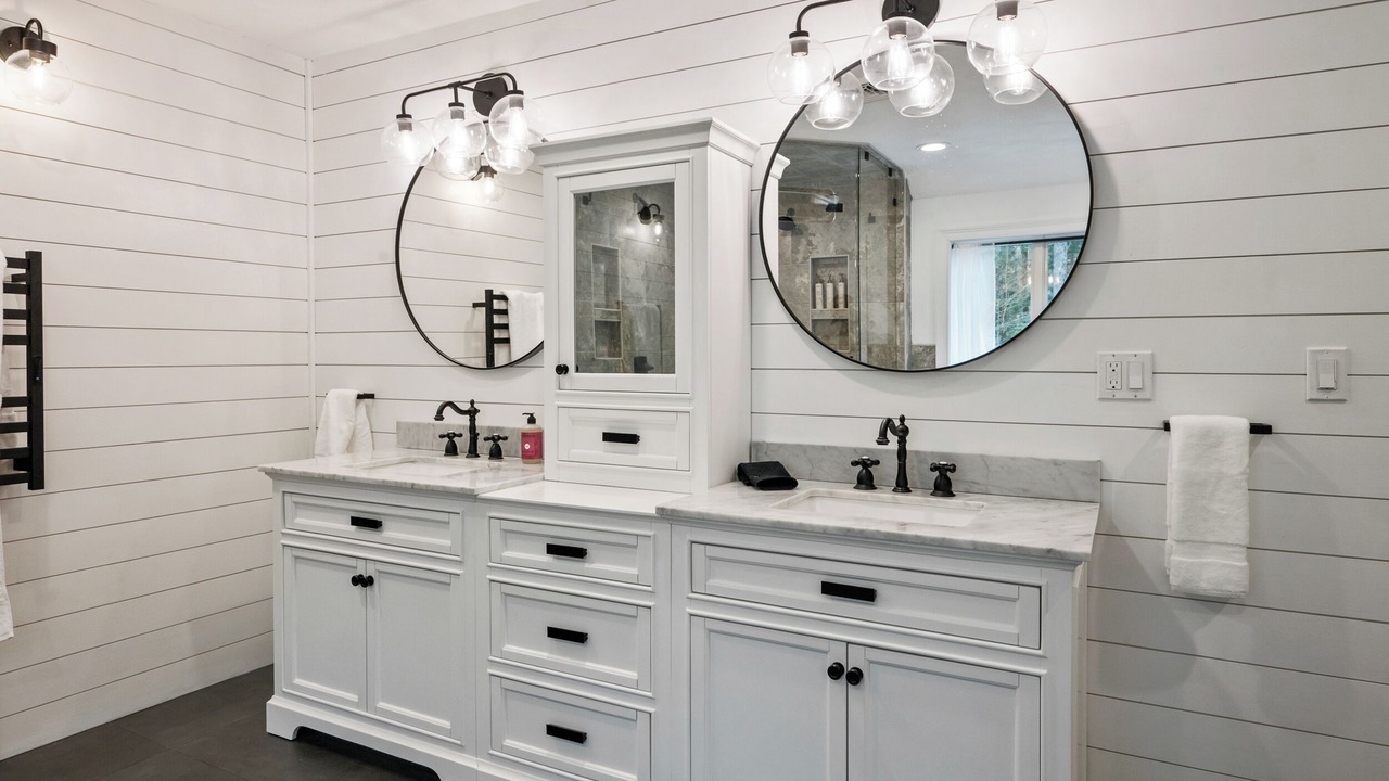 Photo of Bathroom in Bartlett