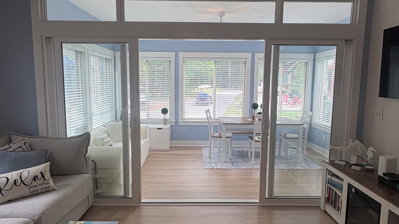Photo of Livingroom in Summer Village