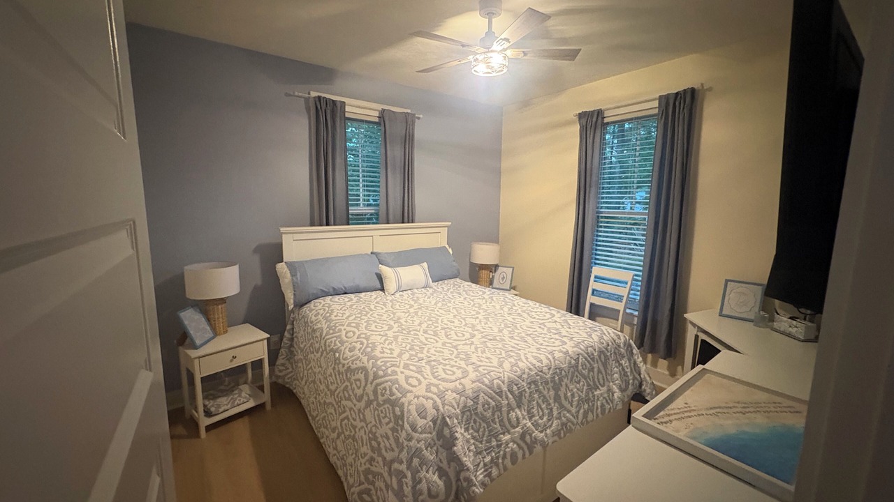 Photo of Bedroom in Summer Village