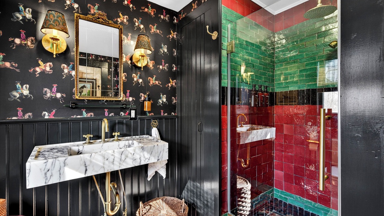 Photo of Bathroom in Clinton