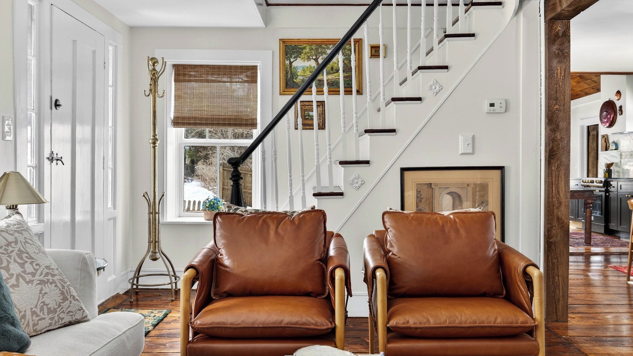 Photo of Livingroom in Clinton