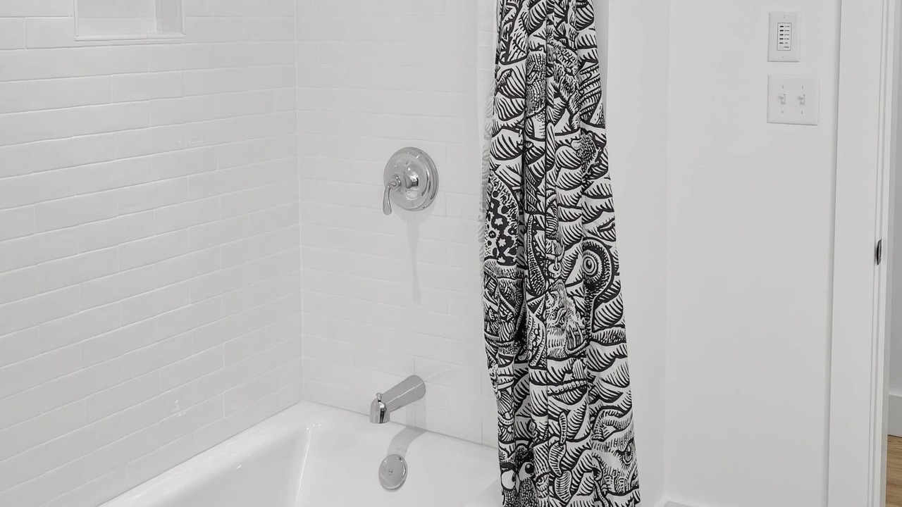 Photo of Bathroom in Cape Porpoise