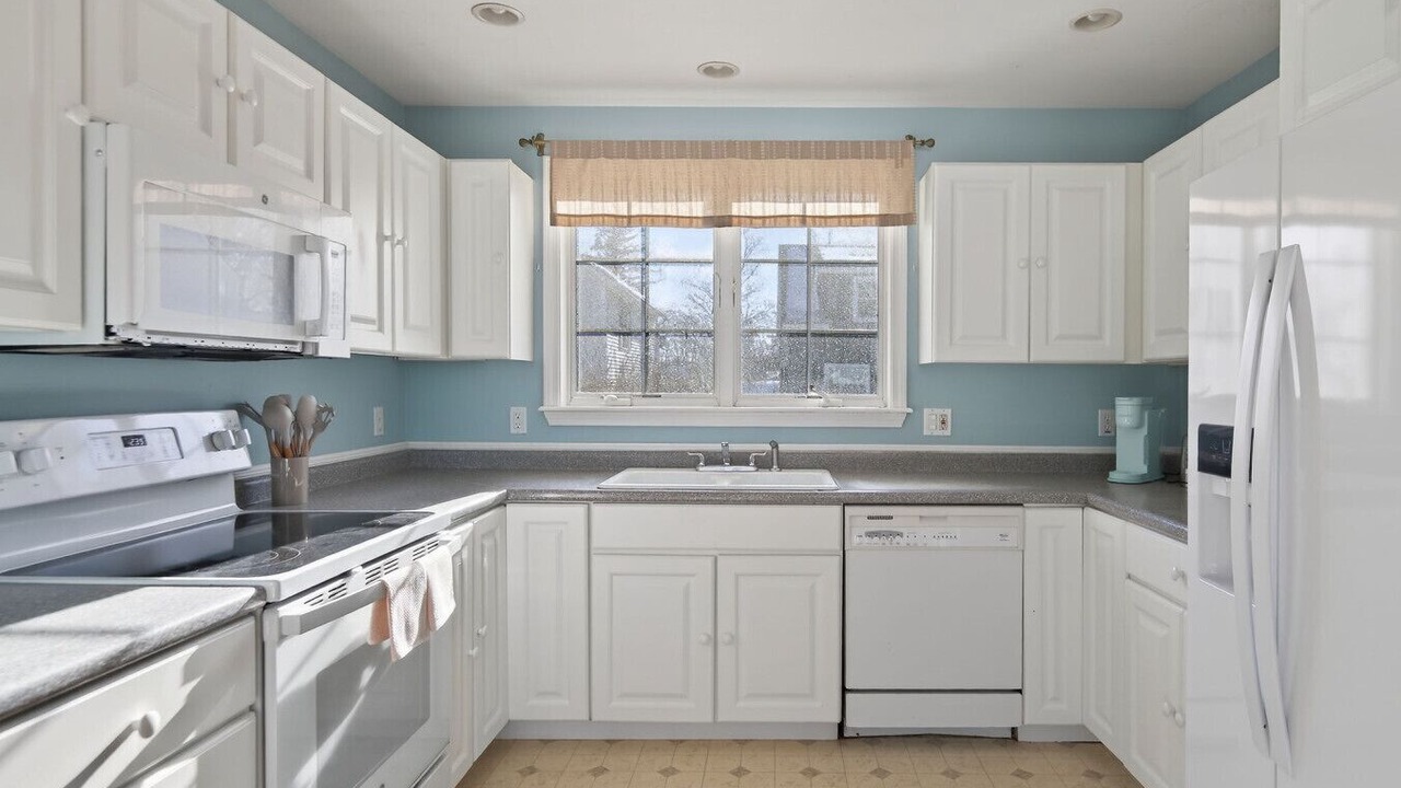 Photo of Kitchen in Old Orchard Beach