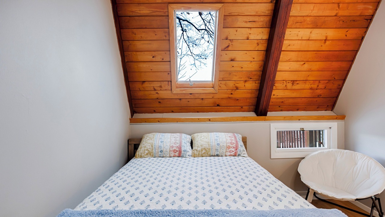 Photo of Bedroom in Town of Torrey
