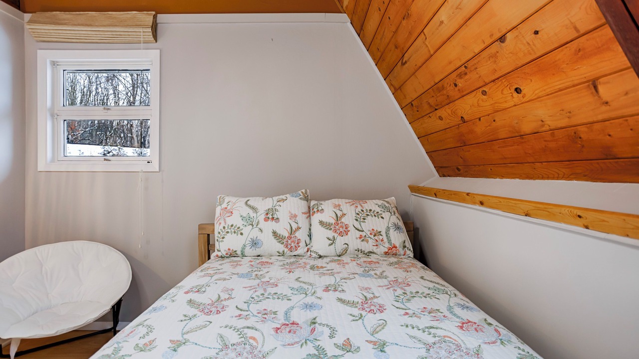 Photo of Bedroom in Town of Torrey