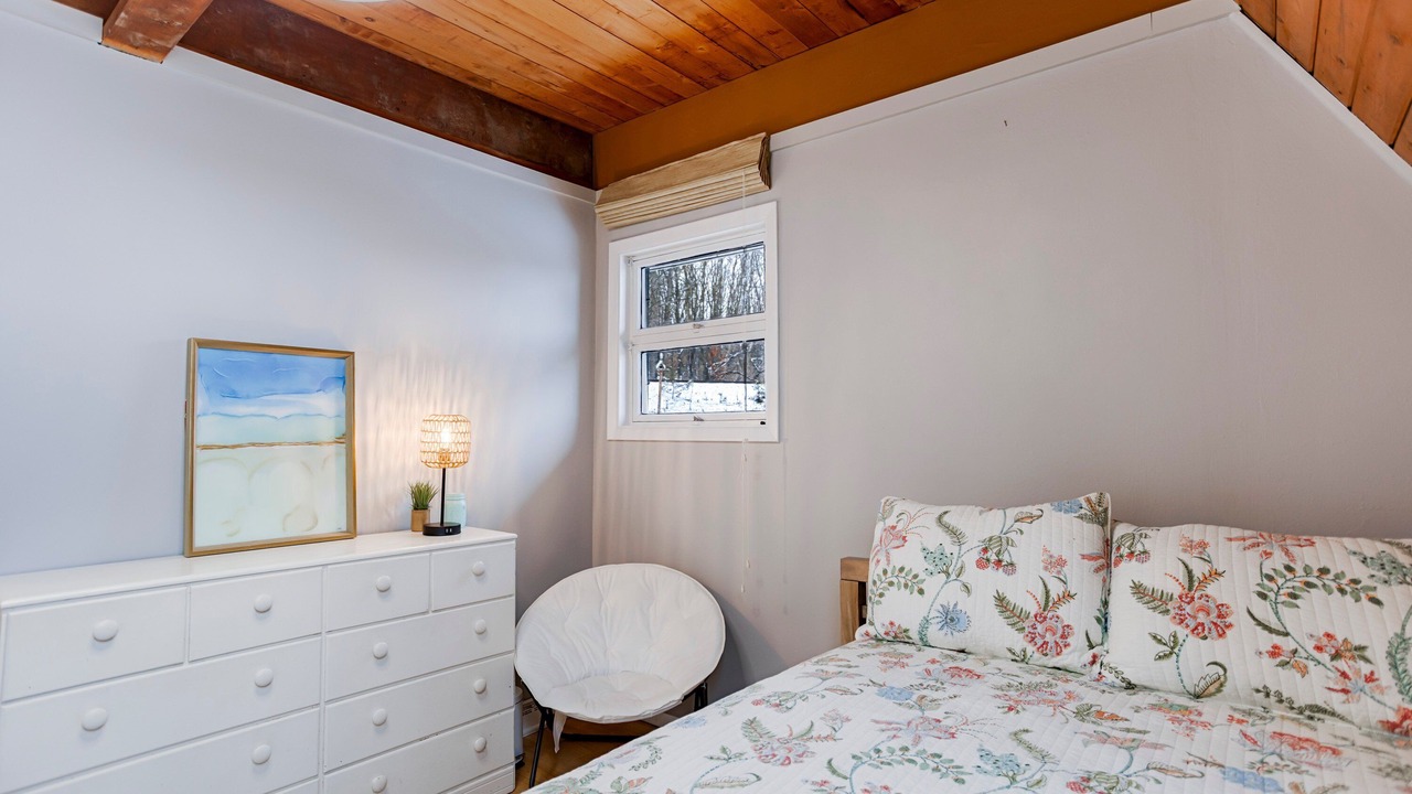 Photo of Bedroom in Town of Torrey