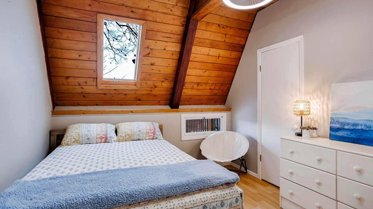 Photo of Bedroom in Town of Torrey