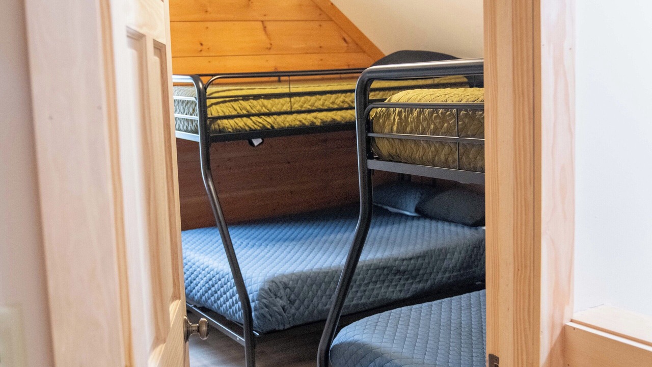 Photo of Bedroom in East Burke