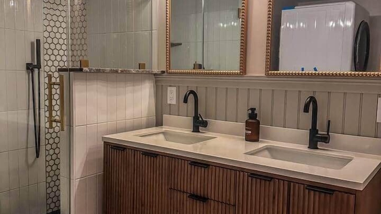 Photo of Bathroom in Vineyard Haven