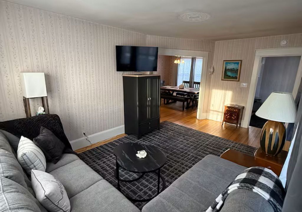 Photo of Livingroom in Rumford