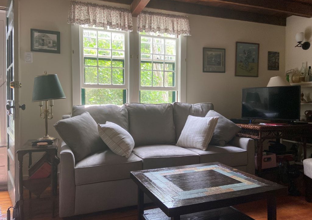 Photo of Livingroom in Vineyard Haven