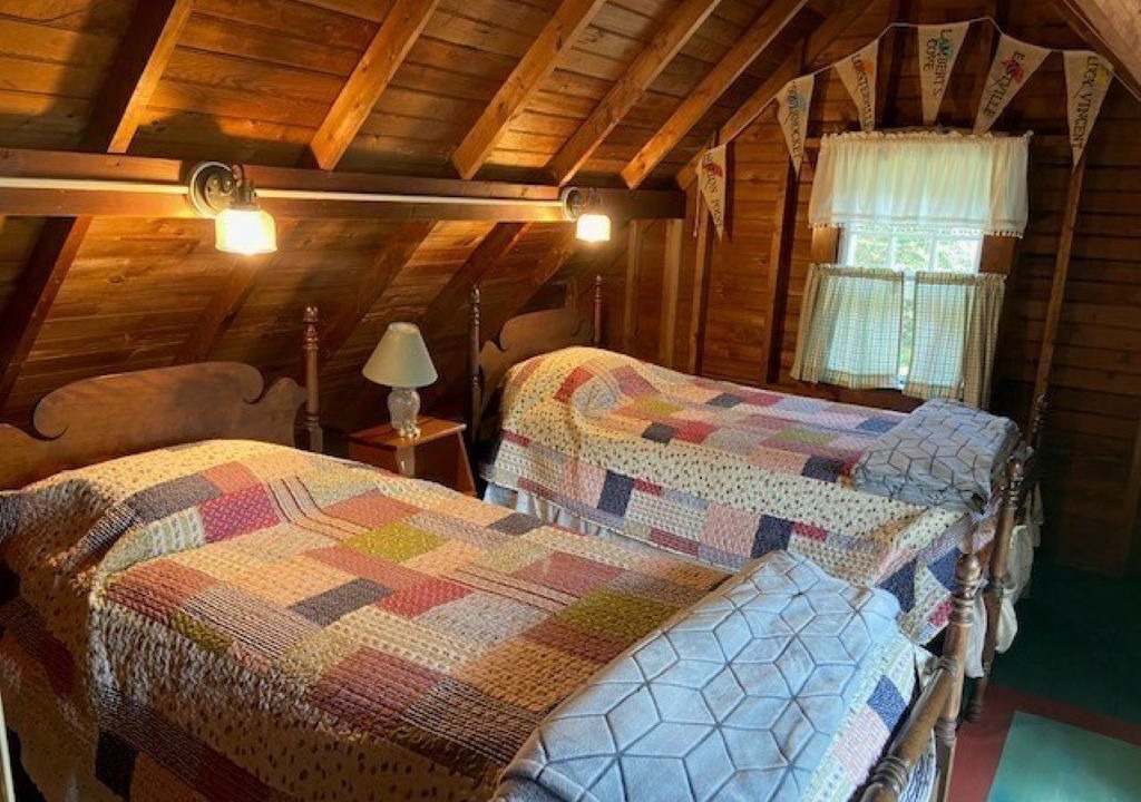Photo of Bedroom in Vineyard Haven