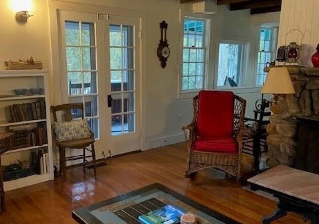 Photo of Livingroom in Vineyard Haven