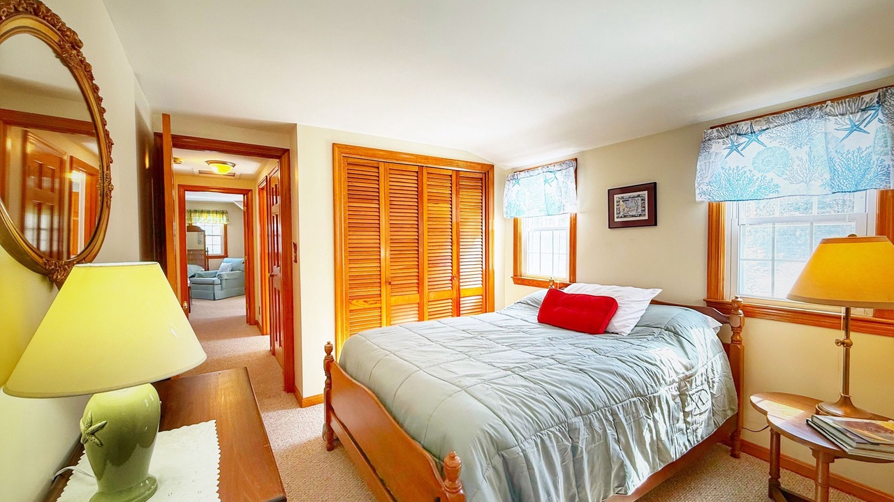 Photo of Bedroom in Mashpee