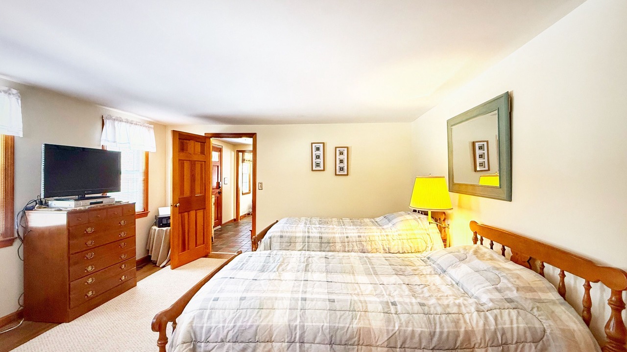 Photo of Bedroom in Mashpee