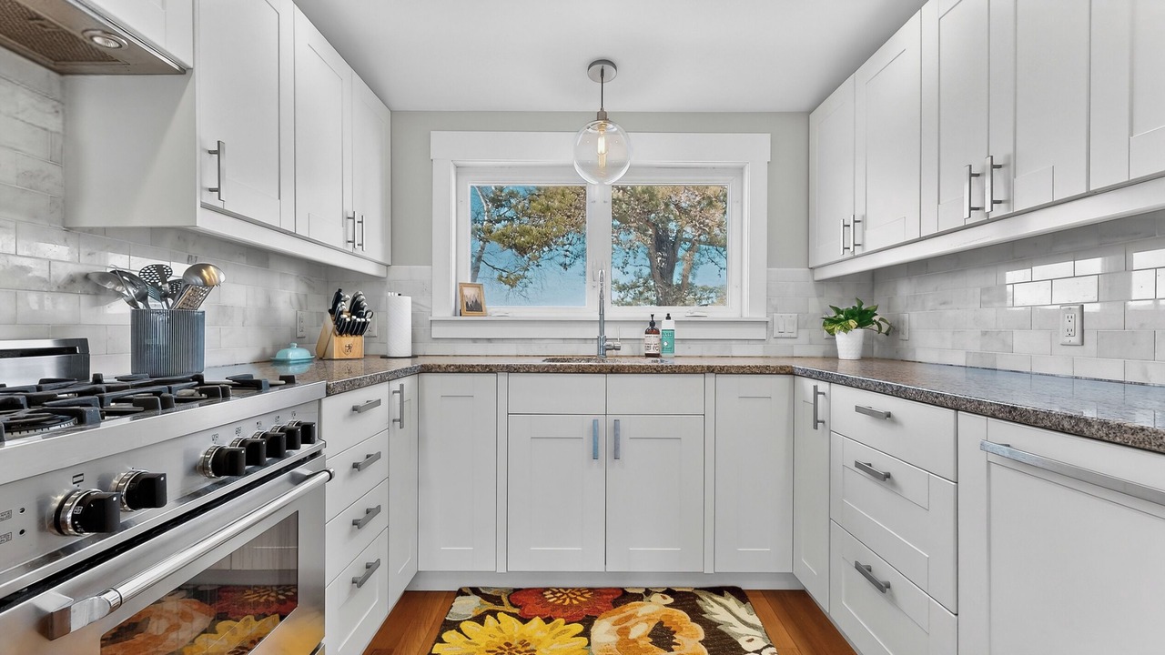 Photo of Kitchen in Camp Ellis