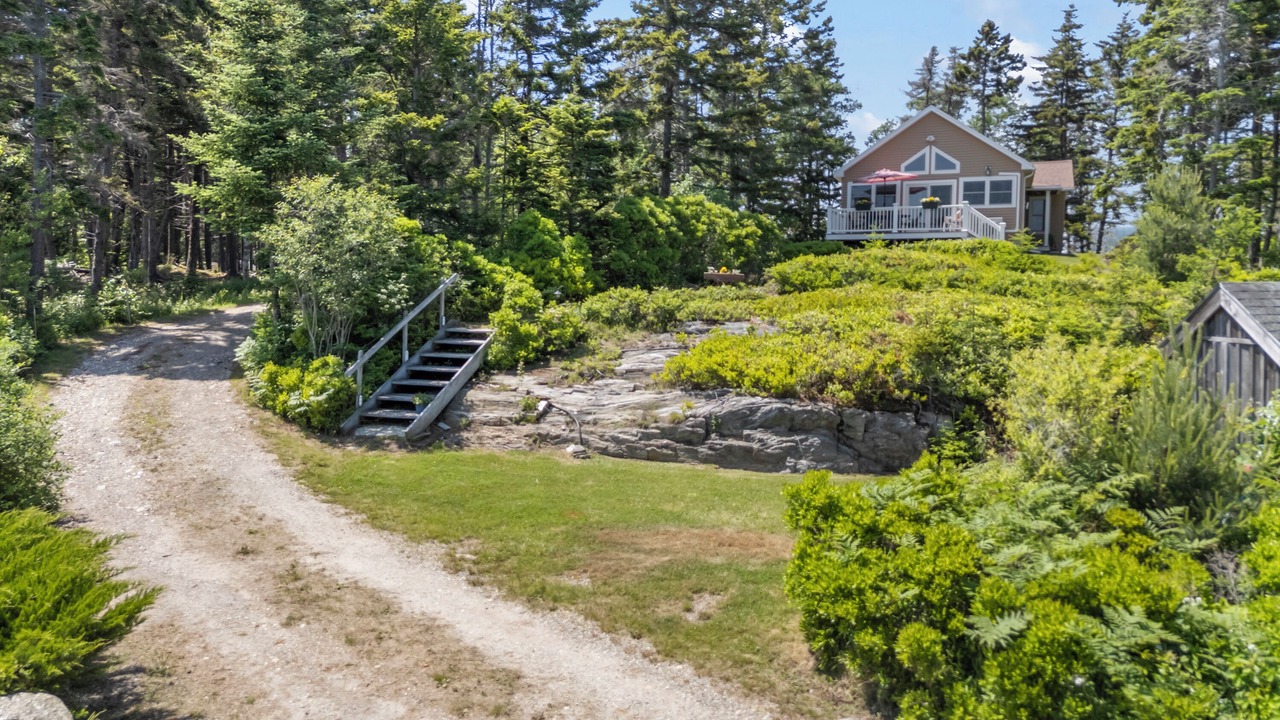 Photo of Others in Bailey Island