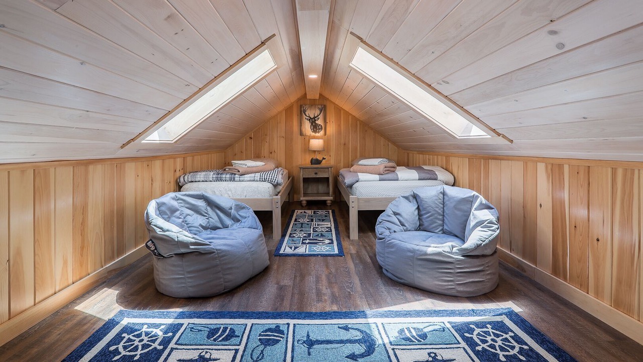 Photo of Bedroom in Otis