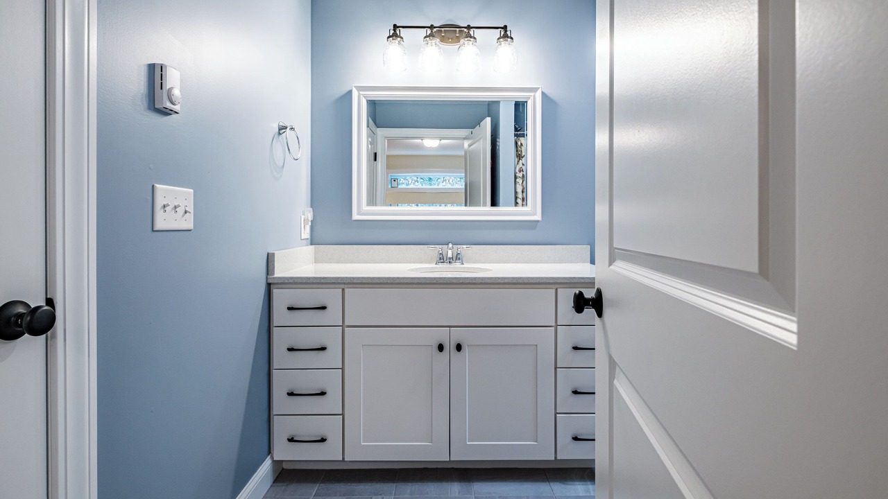 Photo of Bathroom in Freeport