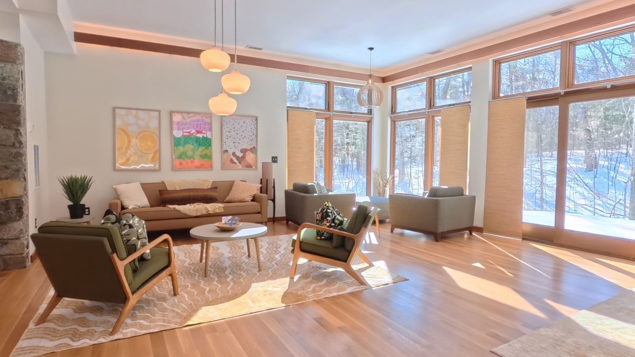Photo of Livingroom in Stoneham
