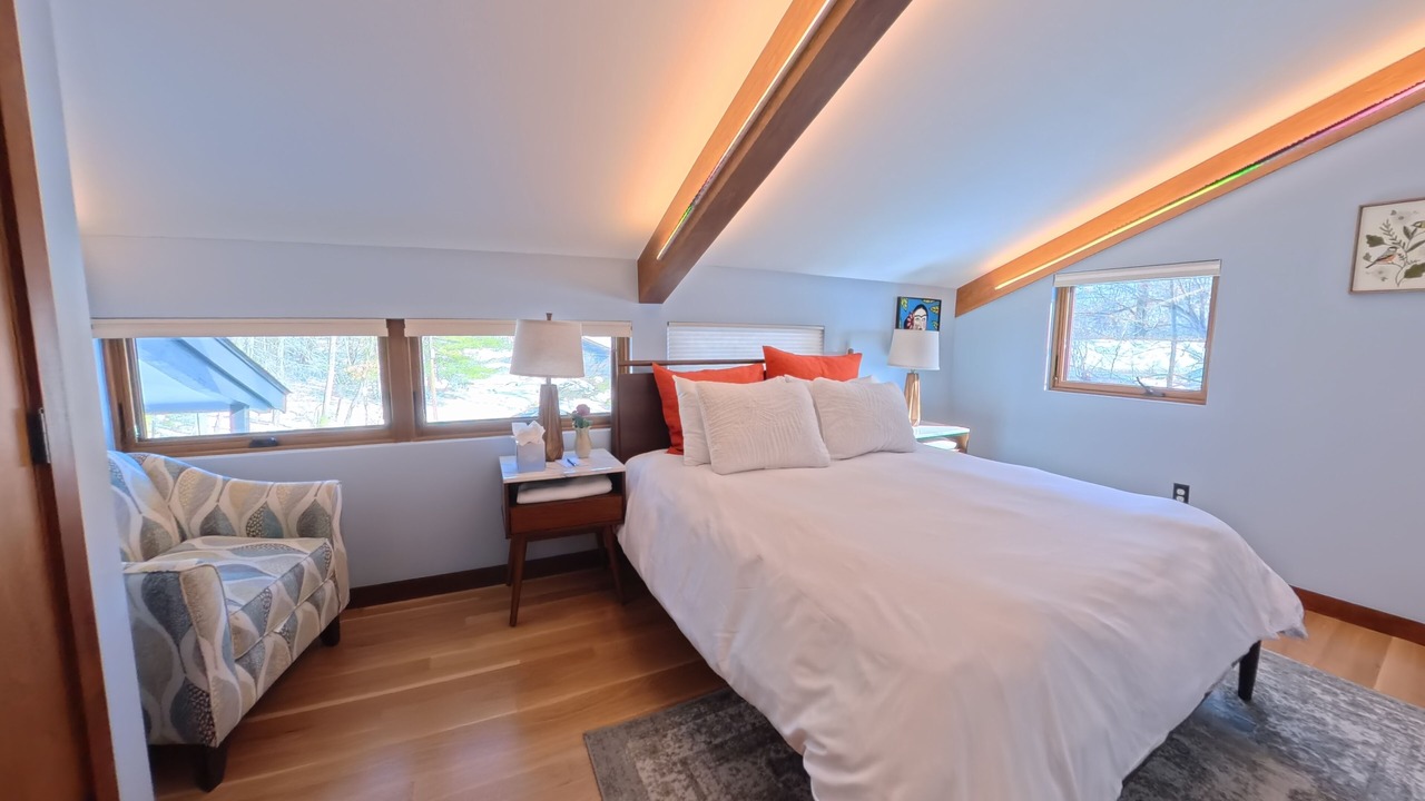 Photo of Bedroom in Stoneham
