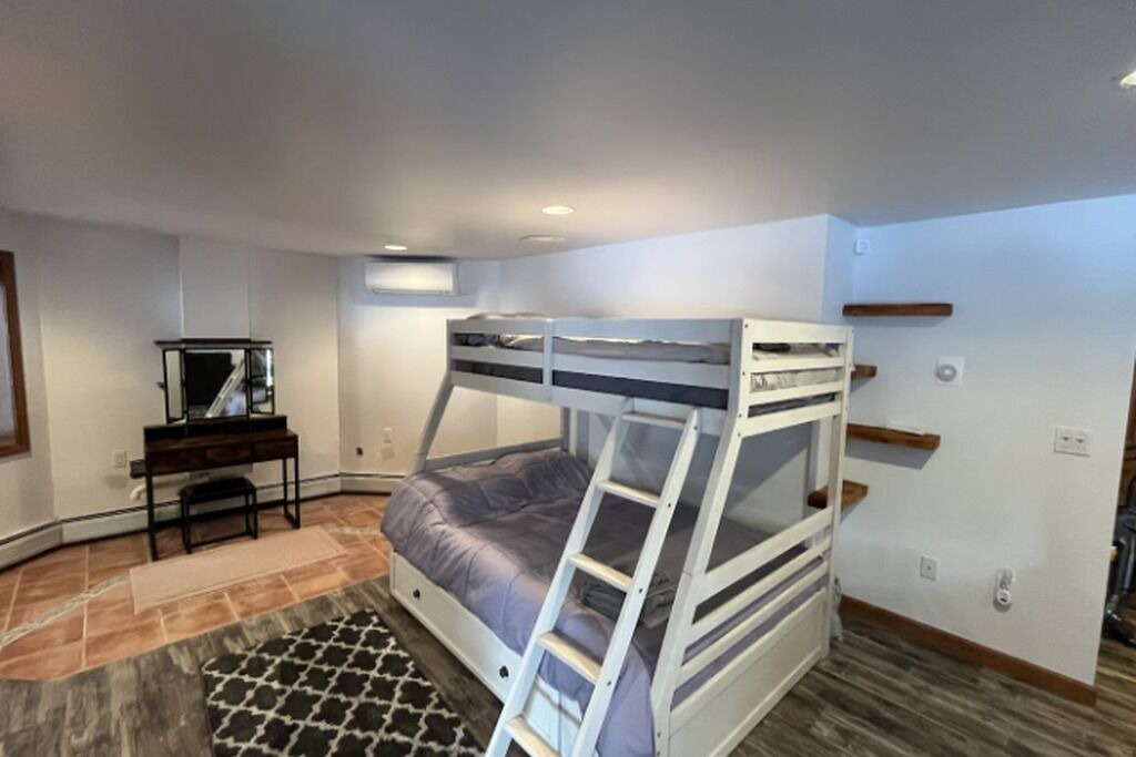 Photo of Bedroom in Poultney