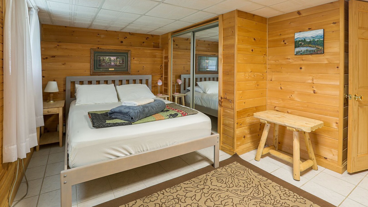 Photo of Bedroom in Eddington