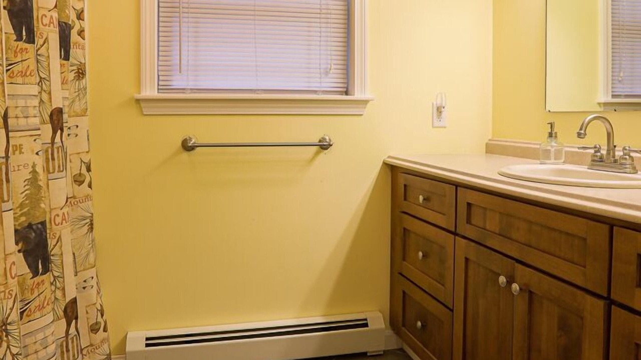 Photo of Bathroom in Eddington