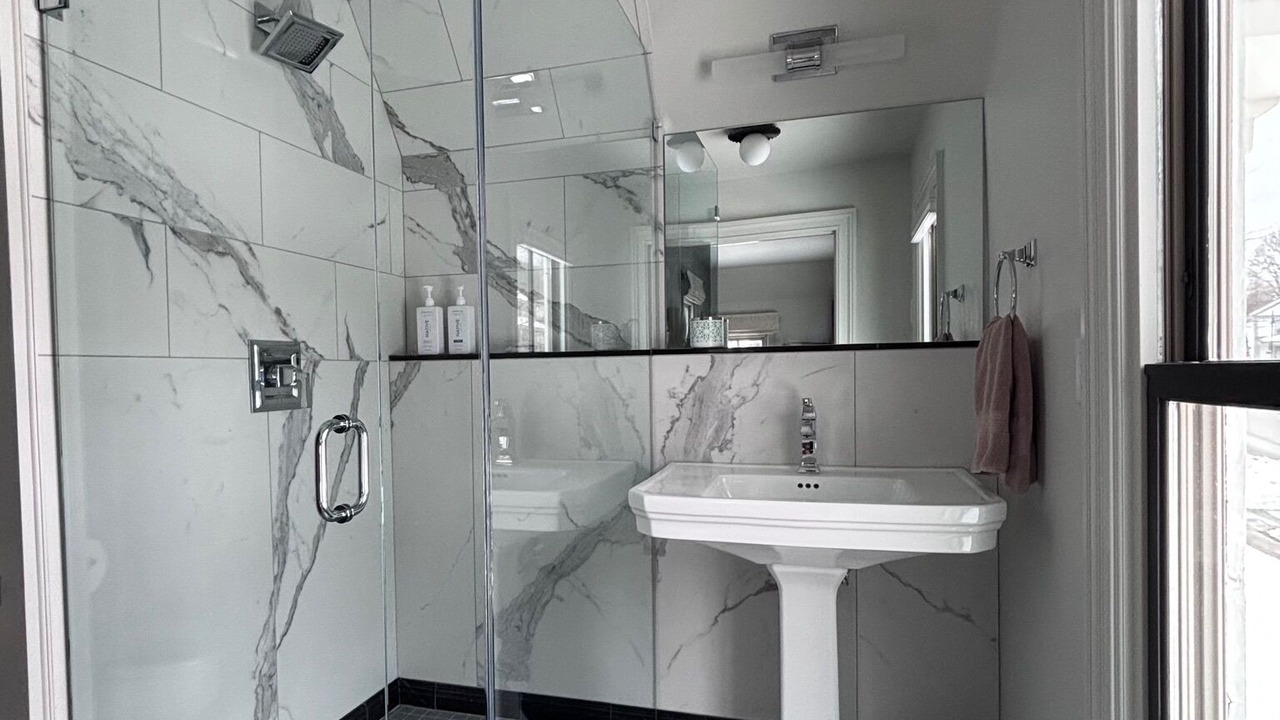 Photo of Bathroom in Lenox