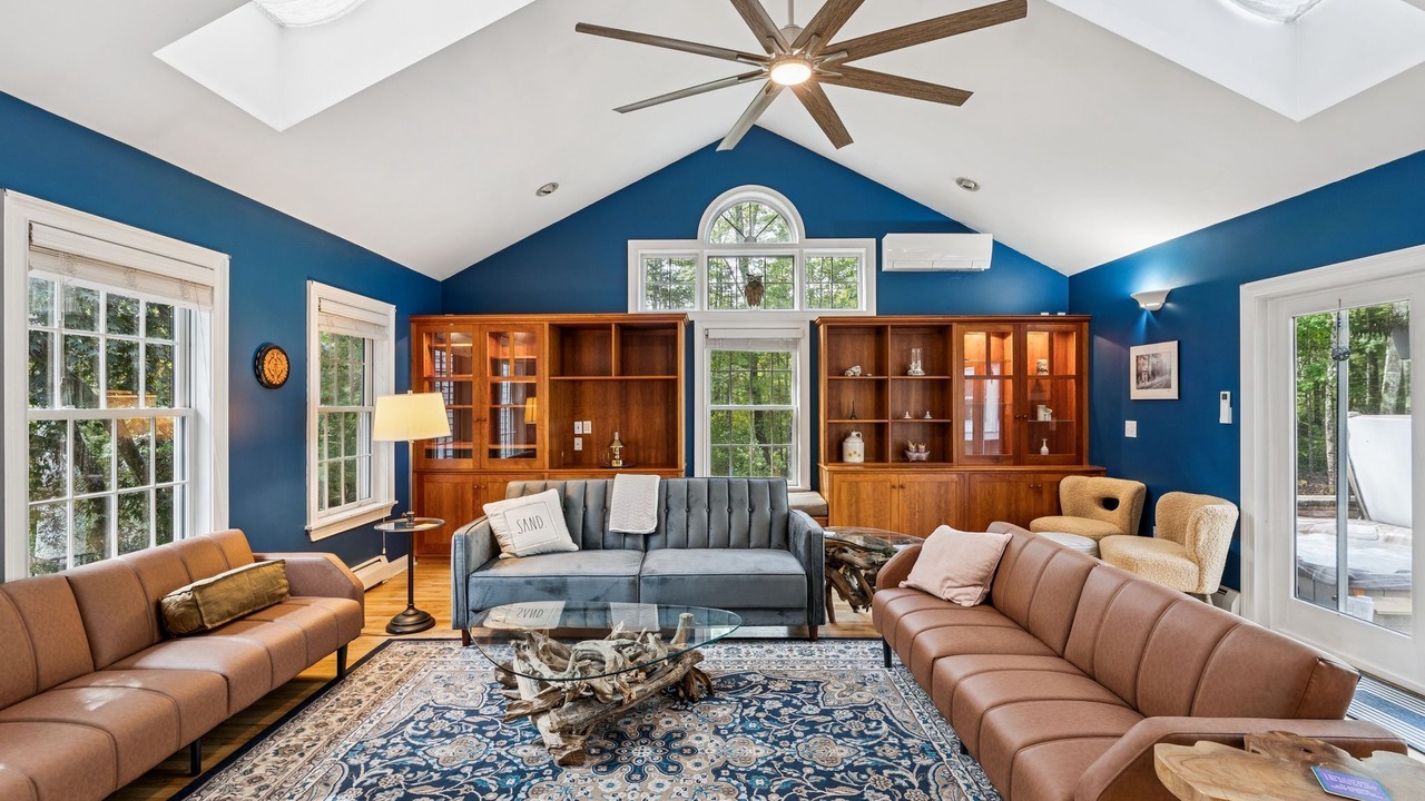 Photo of Livingroom in Kennebunk