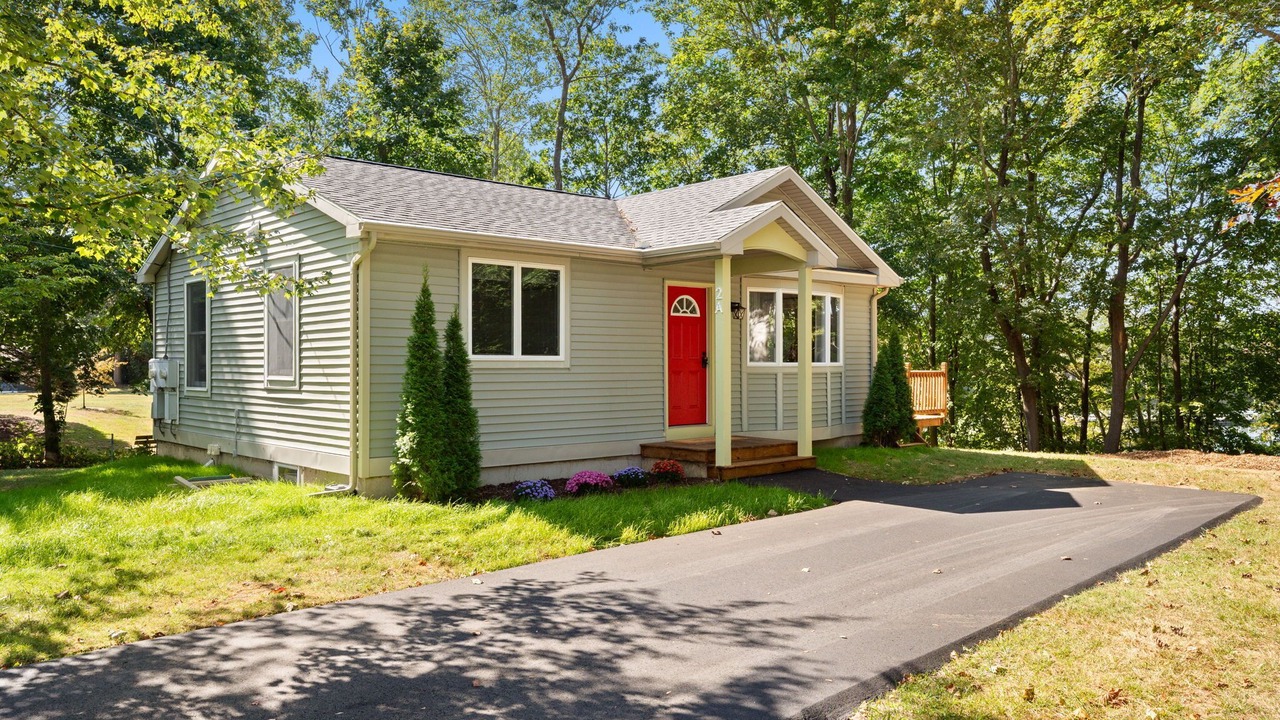 Photo of Outdoor in Niantic