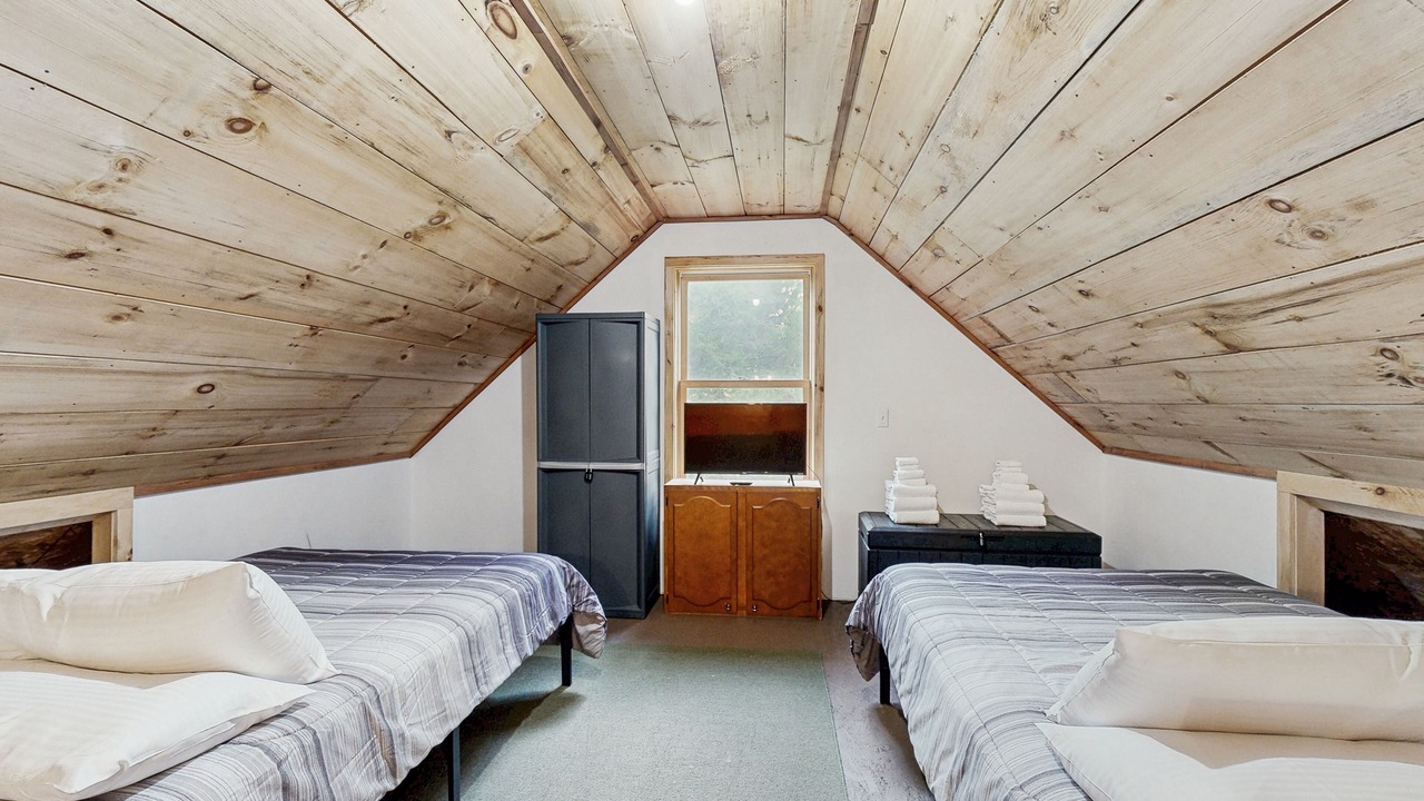Photo of Bedroom in Jeffersonville