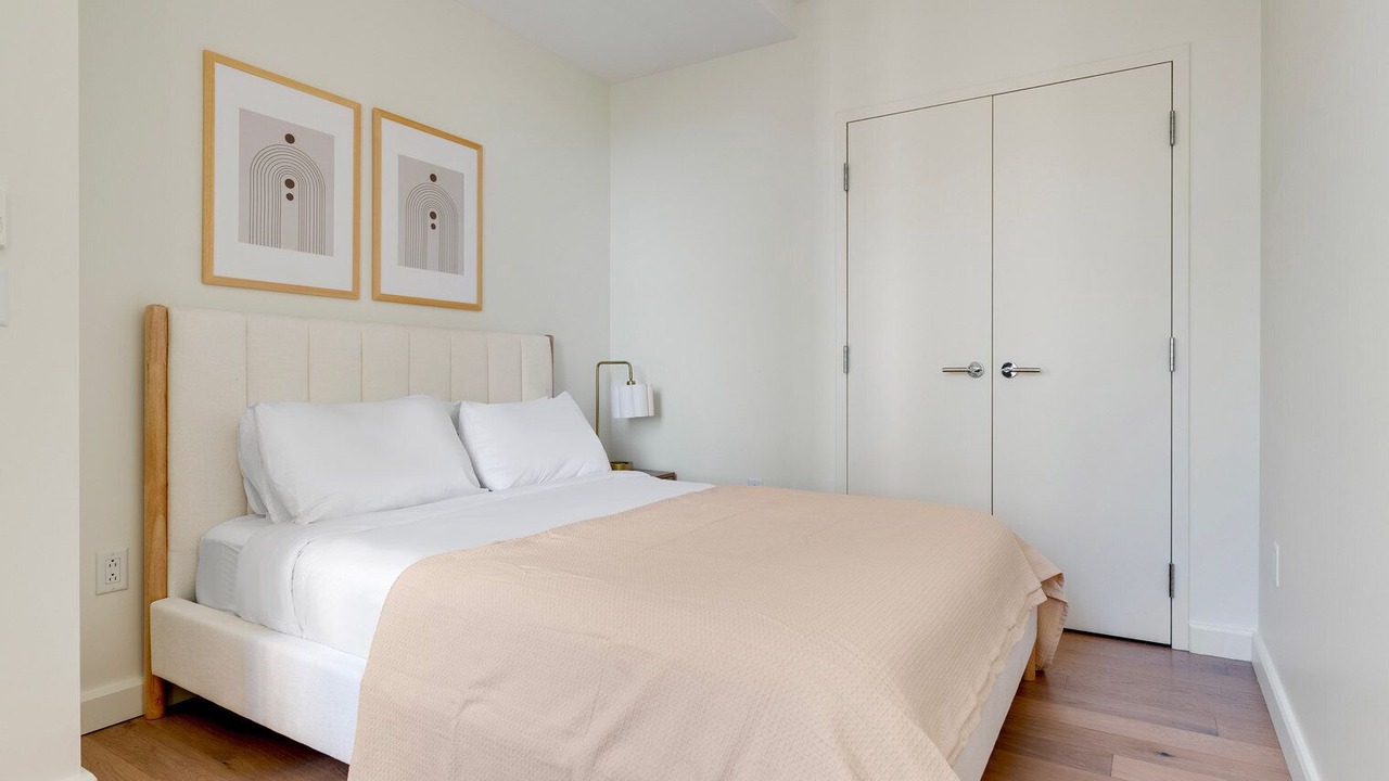 Photo of Bedroom in Bay Village