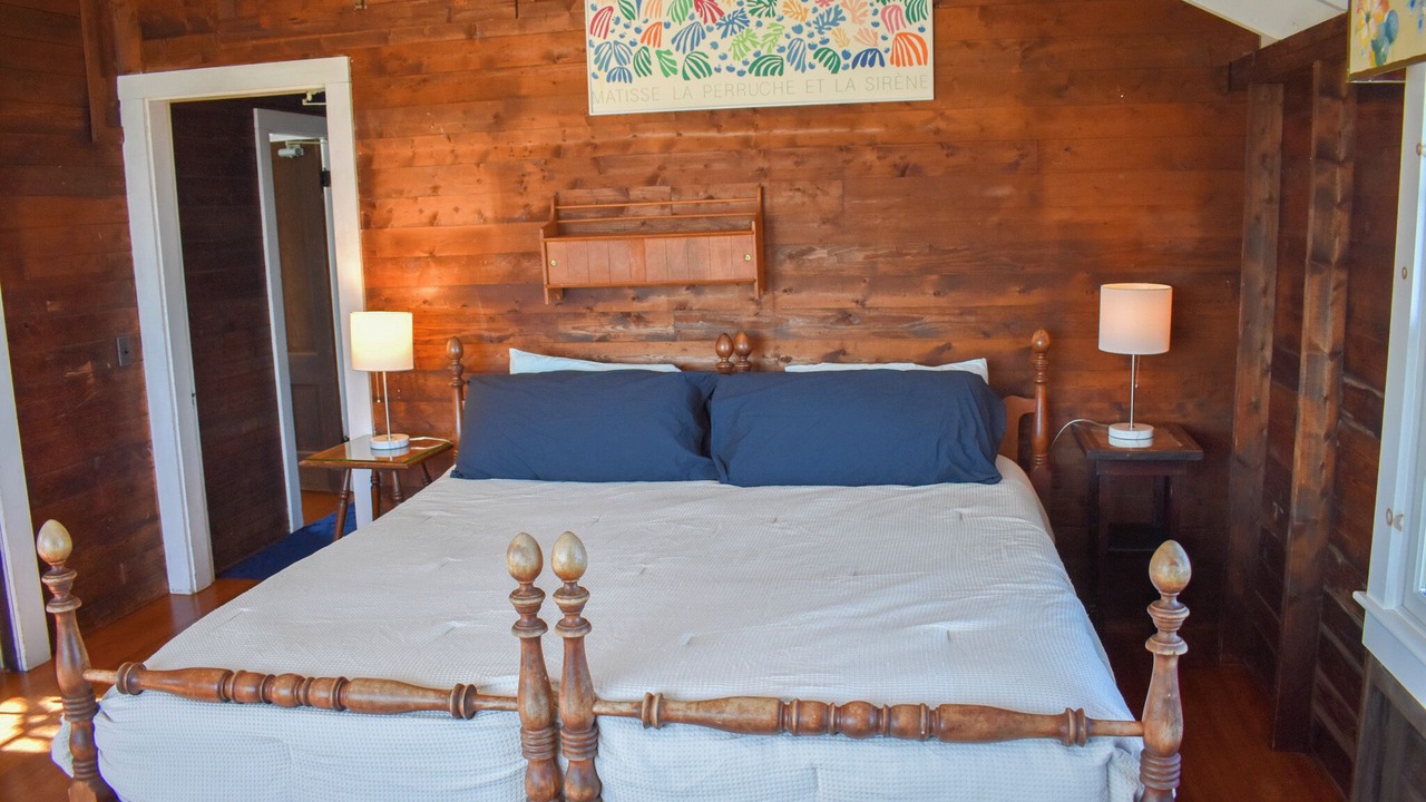 Photo of Bedroom in Dennis