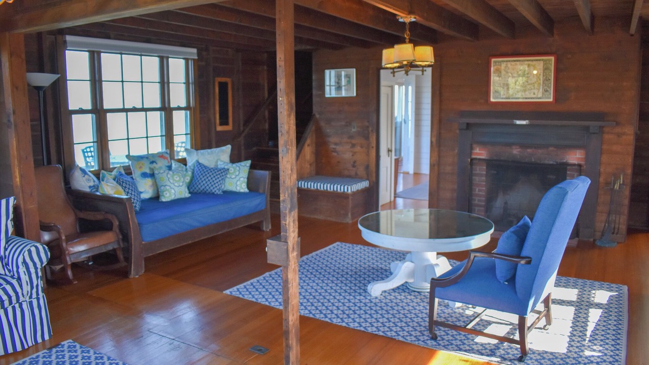 Photo of Livingroom in Dennis