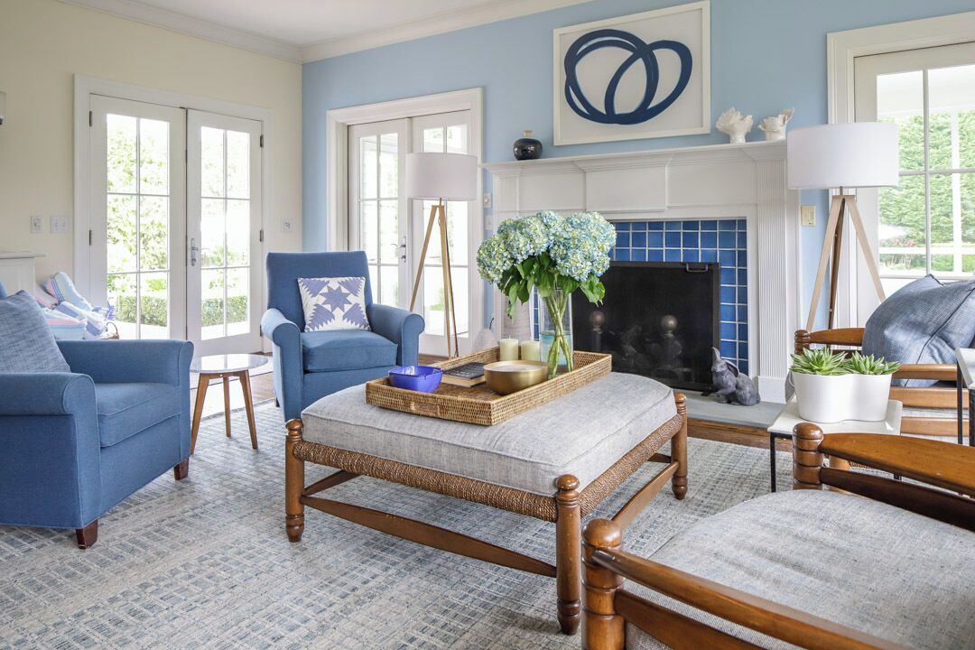 Photo of Livingroom in Village of Southampton