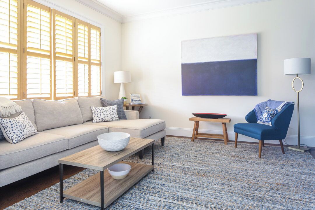Photo of Livingroom in Village of Southampton