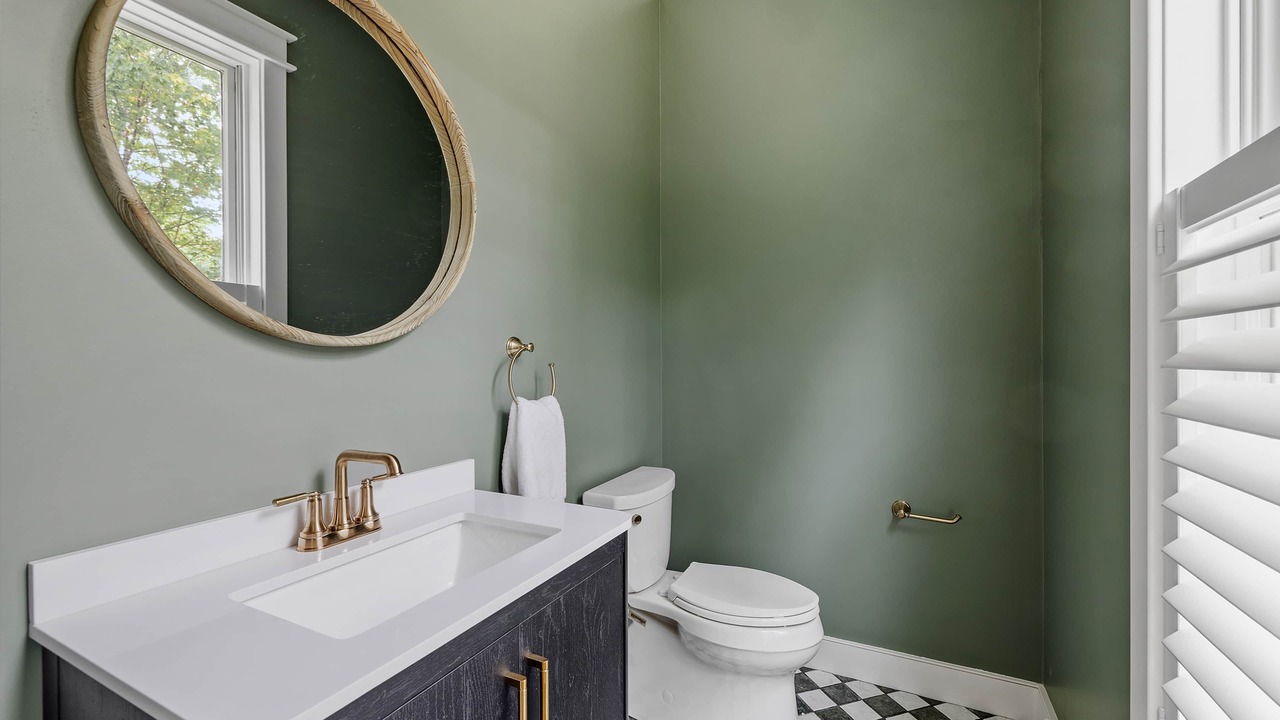 Photo of Bathroom in Cape Porpoise