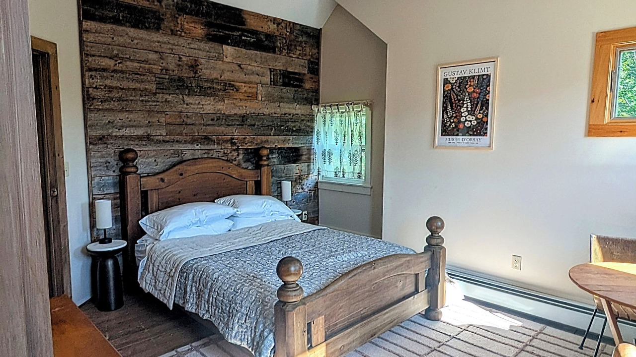 Photo of Bedroom in Weston