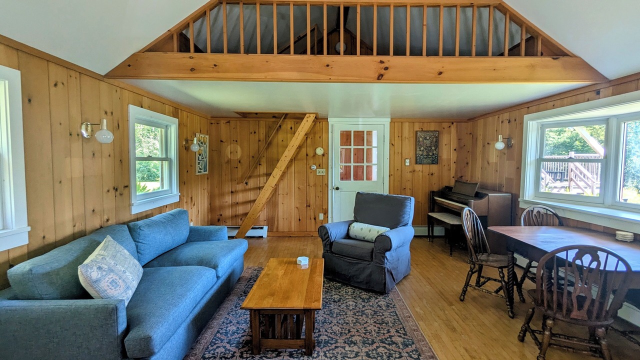 Photo of Livingroom in Weston