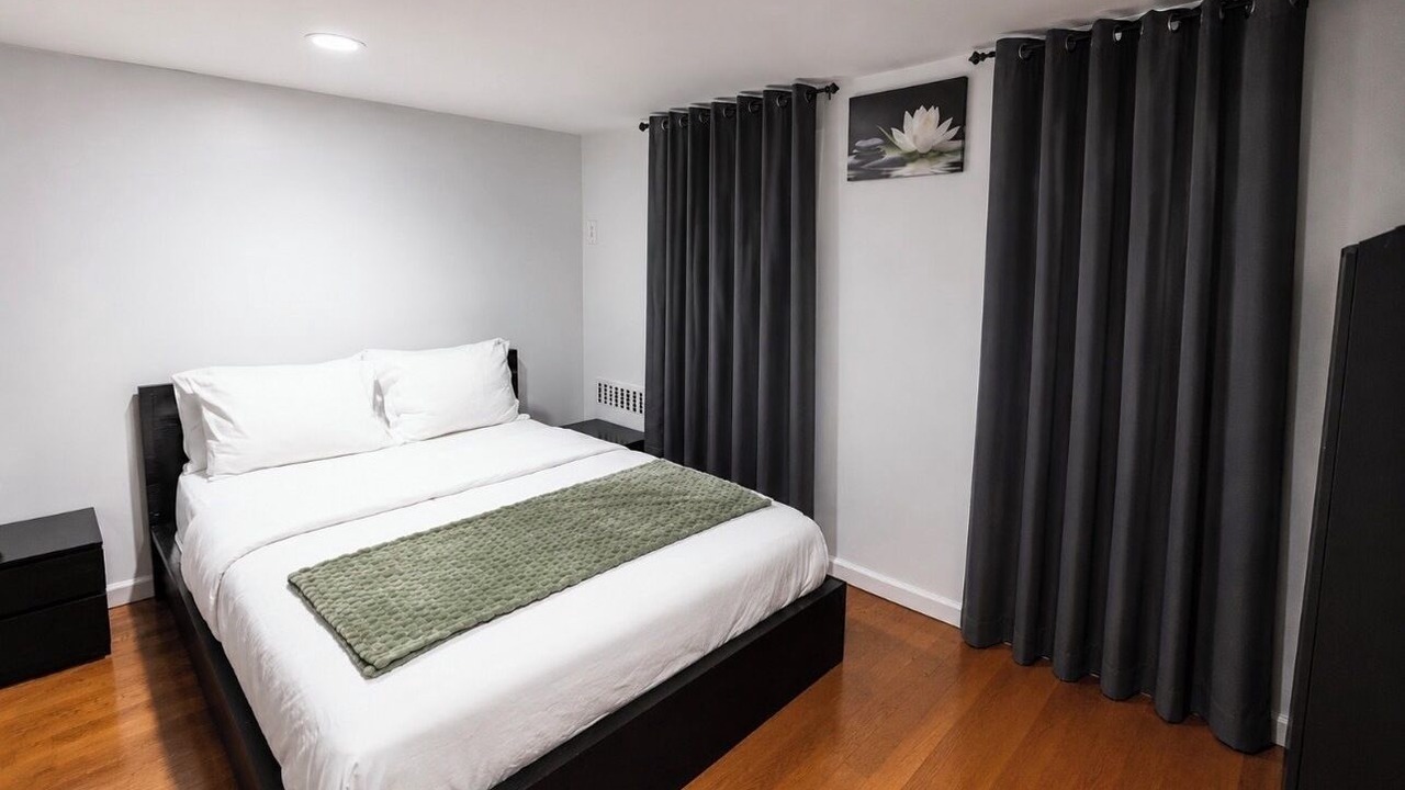 Photo of Bedroom in Constable Hook